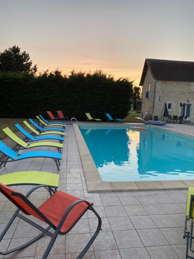 Kourline Villalunoterie Futuroscope Piscine Spa Oyre Екстер'єр фото